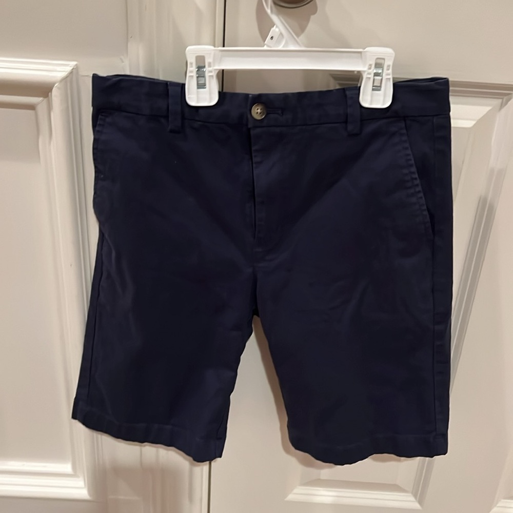 Vineyard vines size 14 navy shorts. Like new!